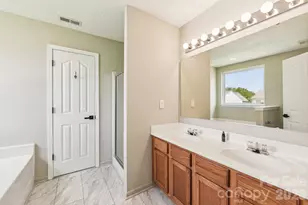 12531 Deaton Hill Dr, Charlotte, NC 28269 - Photo 25