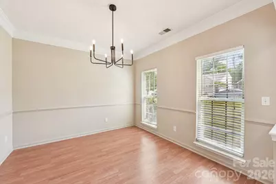 12531 Deaton Hill Drive, Charlotte, NC 28269 - Photo 13