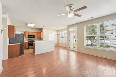 12531 Deaton Hill Drive, Charlotte, NC 28269 - Photo 5