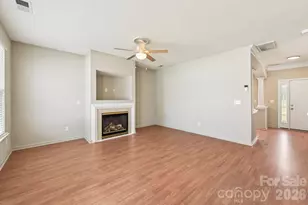 12531 Deaton Hill Dr, Charlotte, NC 28269 - Photo 7