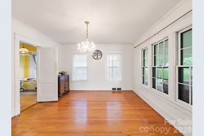 147 Walnut Avenue, Spruce Pine, NC 28777 - Photo 11