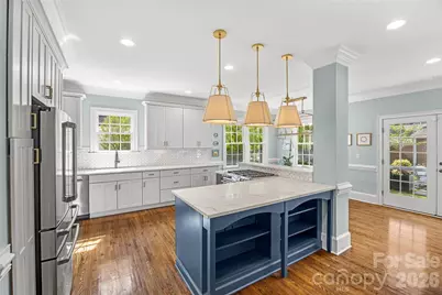 138 Middleton Drive, Charlotte, NC 28207 - Photo 15