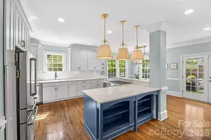 138 Middleton Dr, Charlotte, NC 28207 - Photo 15