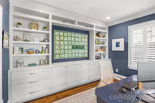 138 Middleton Dr, Charlotte, NC 28207 - Photo 11