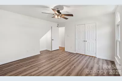 1629 Oak Knoll Lane, Charlotte, NC 28214 - Photo 15