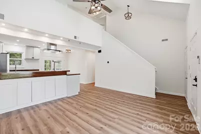 1629 Oak Knoll Lane, Charlotte, NC 28214 - Photo 11