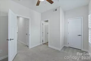 522 Music Hall Wy, Charlotte, NC 28203 - Photo 17