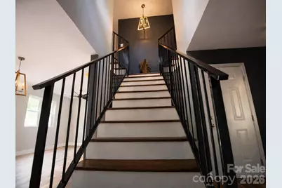 6615 Rockwell Boulevard W, Charlotte, NC 28269 - Photo 11