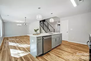 6615 Rockwell Blvd W, Charlotte, NC 28269 - Photo 3