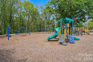 1215 McAllister Dr, Charlotte, NC 28216 - Photo 35