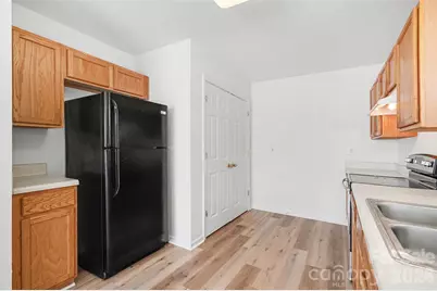 1215 McAllister Drive, Charlotte, NC 28216 - Photo 13
