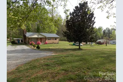 4268 Hartland Road, Lenoir, NC 28645 - Photo 17