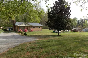 4268 Hartland Rd, Lenoir, NC 28645 - Photo 17