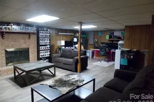 4268 Hartland Rd, Lenoir, NC 28645 - Photo 7