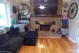 4268 Hartland Rd, Lenoir, NC 28645 - Photo 3