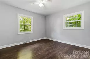 4411 Kevin Ct, Charlotte, NC 28205 - Photo 19