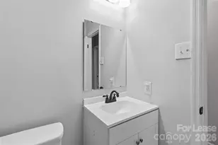 4411 Kevin Ct, Charlotte, NC 28205 - Photo 25