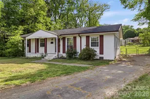 4411 Kevin Ct, Charlotte, NC 28205 - Photo 3