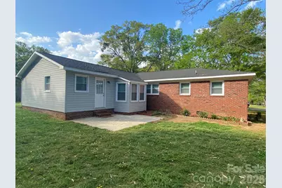 102 McDowell Street, Great Falls, SC 29055 - Photo 7