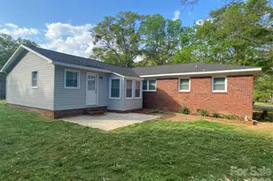 102 McDowell St, Great Falls, SC 29055 - Photo 7