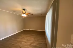 102 McDowell St, Great Falls, SC 29055 - Photo 15