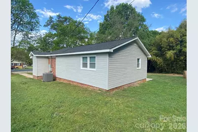 102 McDowell Street, Great Falls, SC 29055 - Photo 9