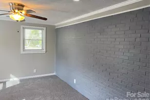 102 McDowell St, Great Falls, SC 29055 - Photo 27