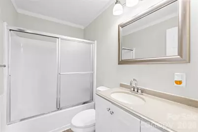 257 Jefferson Street, Statesville, NC 28677 - Photo 5