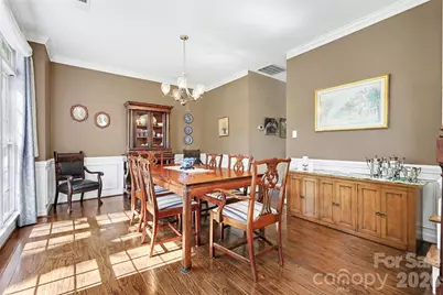 1601 Ivy Bluff Way, Matthews, NC 28105 - Photo 7