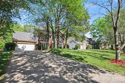 1601 Ivy Bluff Way, Matthews, NC 28105 - Photo 3