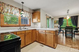 2040 Burke Rd, Shelby, NC 28152 - Photo 15