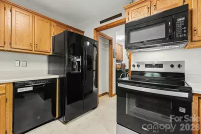 2040 Burke Road, Shelby, NC 28152 - Photo 15
