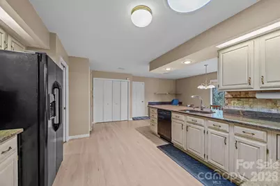 68 Stony Ridge, Asheville, NC 28804 - Photo 15