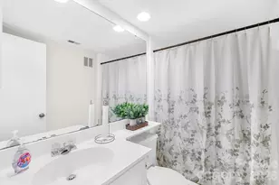 7407 Mystic Ln, Charlotte, NC 28227 - Photo 9