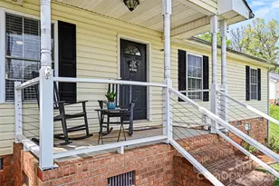 353 Woodlawn Ave, Mount Holly, NC 28120 - Photo 5