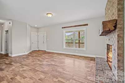 273 Green Acres Lane, Marshall, NC 28753 - Photo 9