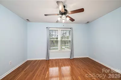 4726 Crystal Falls Avenue, Hickory, NC 28601 - Photo 29