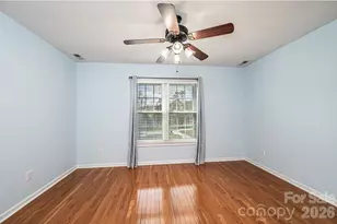 4726 Crystal Falls Ave, Hickory, NC 28601 - Photo 29