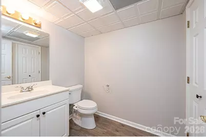 4726 Crystal Falls Avenue, Hickory, NC 28601 - Photo 35