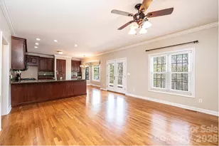 4726 Crystal Falls Ave, Hickory, NC 28601 - Photo 19