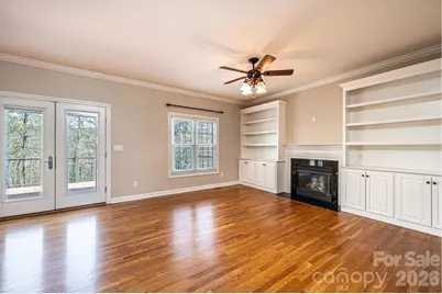 4726 Crystal Falls Avenue, Hickory, NC 28601 - Photo 13