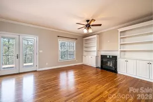 4726 Crystal Falls Ave, Hickory, NC 28601 - Photo 13