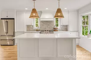 92 Rose Hill Rd, Asheville, NC 28803 - Photo 5