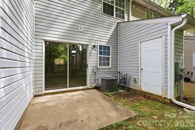 6856 Cypress Tree Lane, Charlotte, NC 28215 - Photo 29