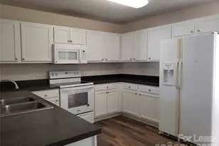 106 Locomotive Ln, Mooresville, NC 28115 - Photo 3