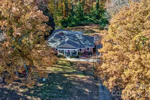 358 New Salem Rd, Statesville, NC 28625 - Photo 7