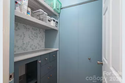 1105 Hillcrest Drive, Cherryville, NC 28021 - Photo 7