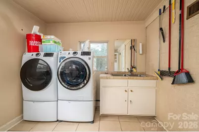 1105 Hillcrest Drive, Cherryville, NC 28021 - Photo 25