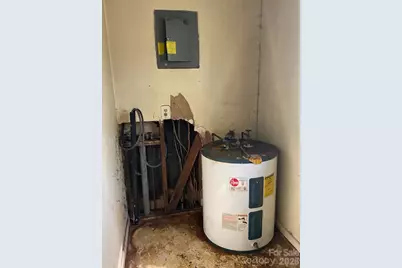 1500 Nc Hwy 24/27 Highway E, Biscoe, NC 27209 - Photo 13