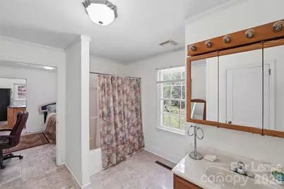 3120 Baucom Road, Charlotte, NC 28269 - Photo 19